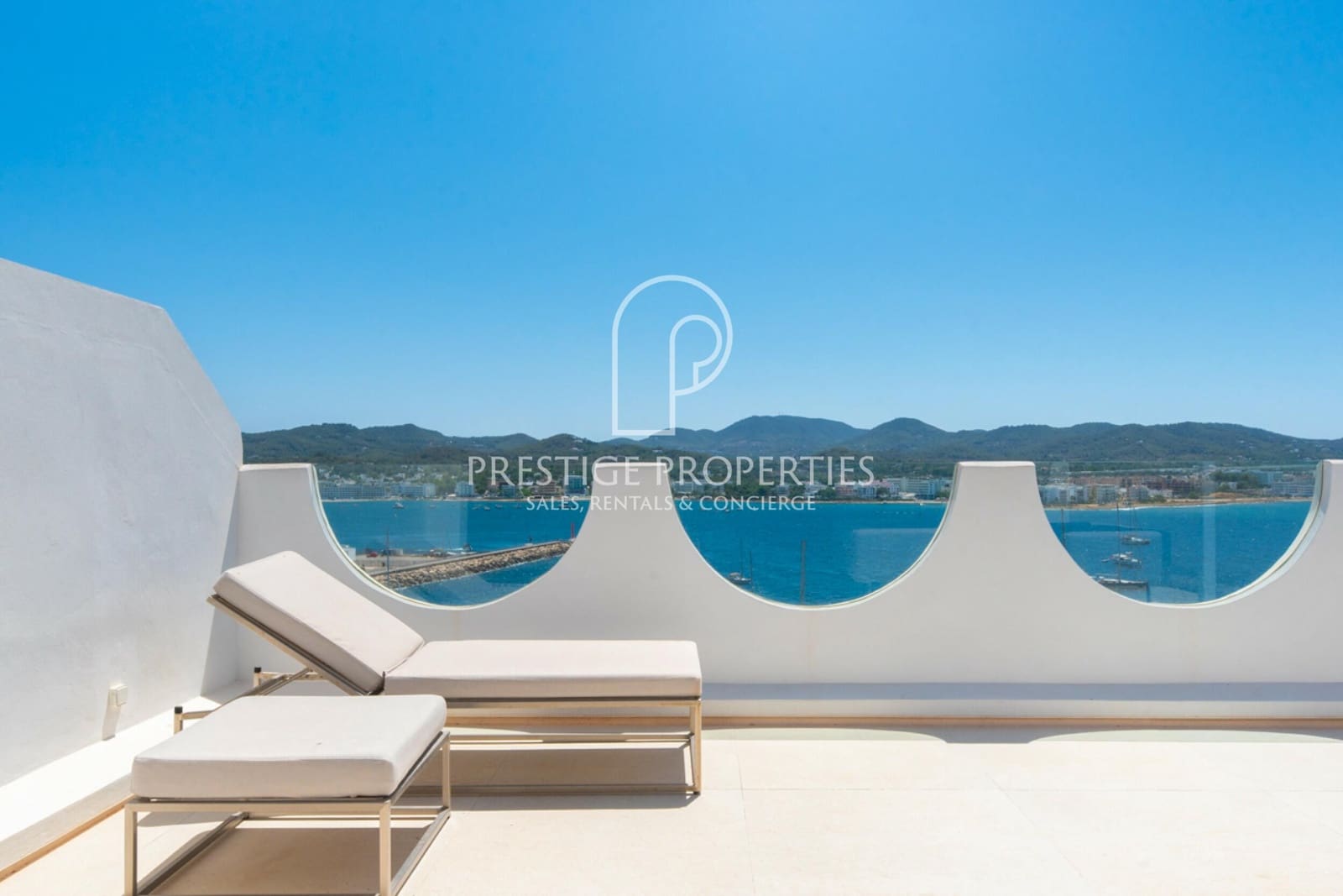 3 soveværelse Penthouse til salg i Sant Antoni de Portmany med swimmingpool - € 1.695.000 (Ref: 9142448)