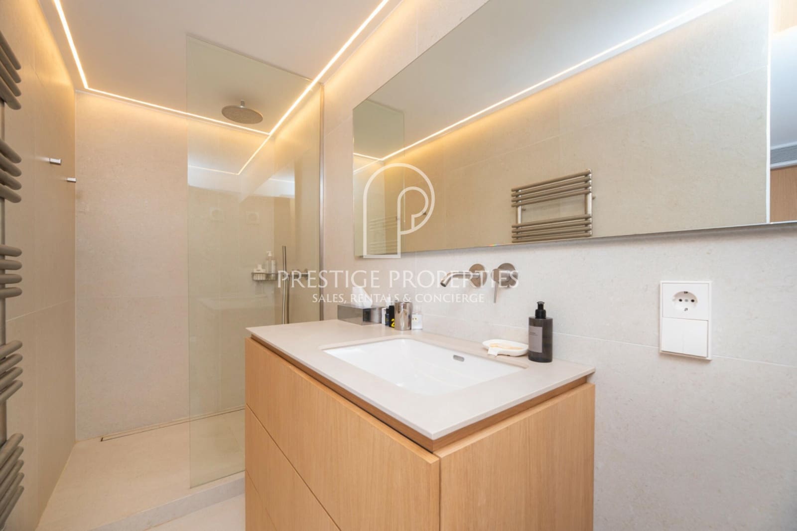 3 soveværelse Penthouse til salg i Sant Antoni de Portmany med swimmingpool - € 1.695.000 (Ref: 9142448)