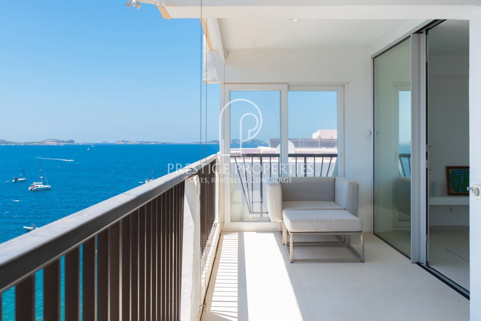 3 soveværelse Penthouse til salg i Sant Antoni de Portmany med swimmingpool - € 1.695.000 (Ref: 9142448)