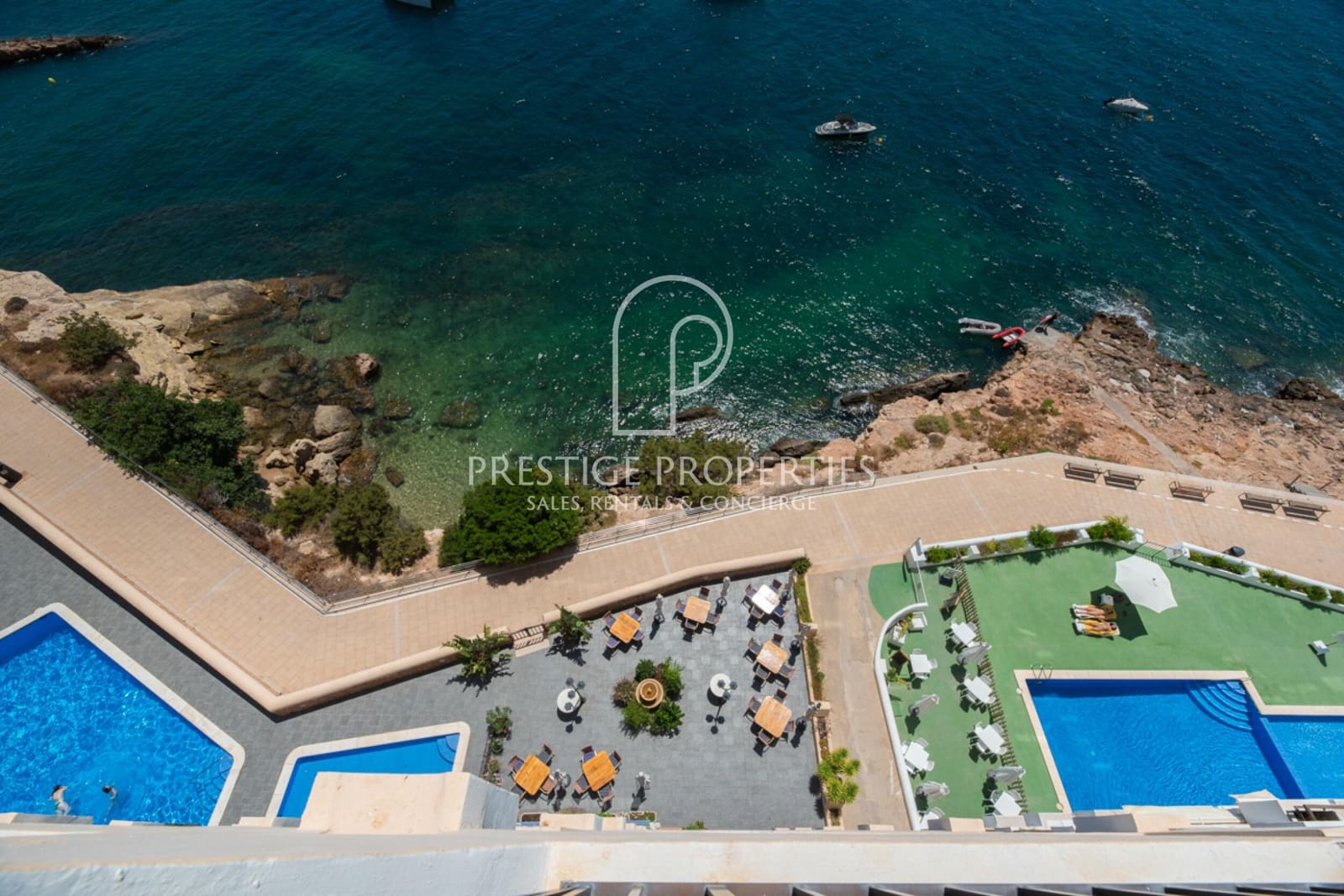 3 soveværelse Penthouse til salg i Sant Antoni de Portmany med swimmingpool - € 1.695.000 (Ref: 9142448)