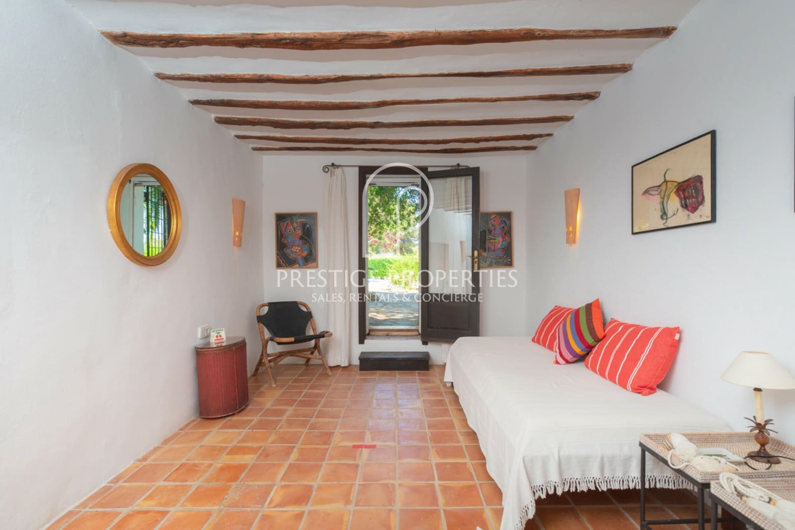 4 soveværelse Finca/Landehus til salg i Santa Eulalia / Santa Eularia med swimmingpool garage - € 3.490.000 (Ref: 9144646)