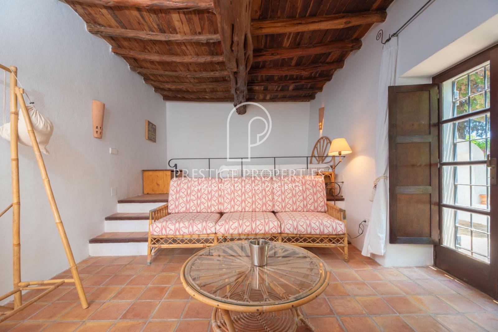 4 soveværelse Finca/Landehus til salg i Santa Eulalia / Santa Eularia med swimmingpool garage - € 3.490.000 (Ref: 9144646)