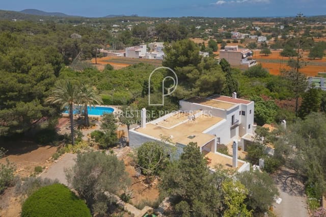 4 soveværelse Finca/Landehus til salg i Santa Eulalia / Santa Eularia med swimmingpool garage - € 3.490.000 (Ref: 9144646)