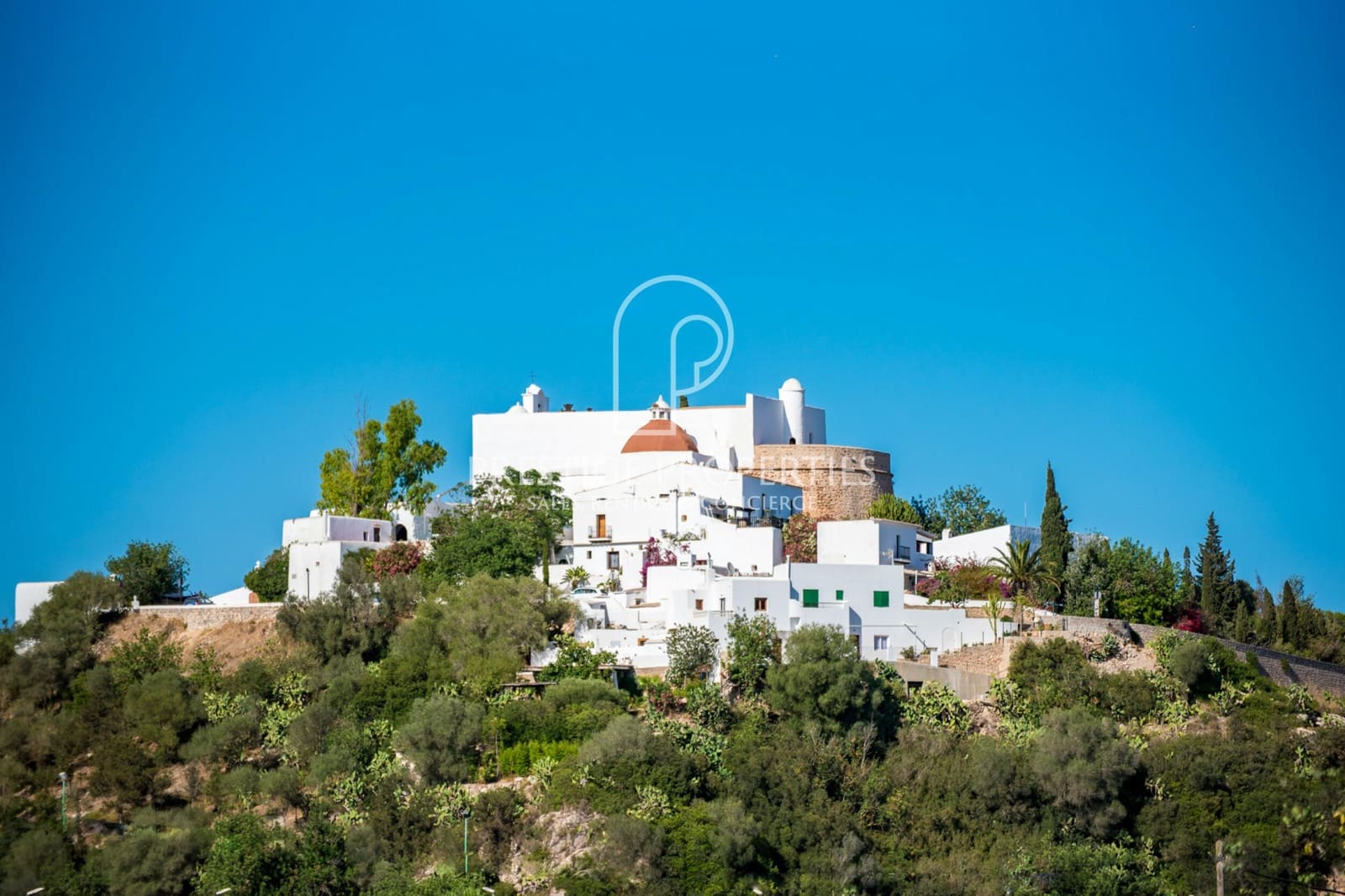 3 soveværelse Lejlighed til salg i Santa Eulalia / Santa Eularia med swimmingpool - € 880.000 (Ref: 9163208)