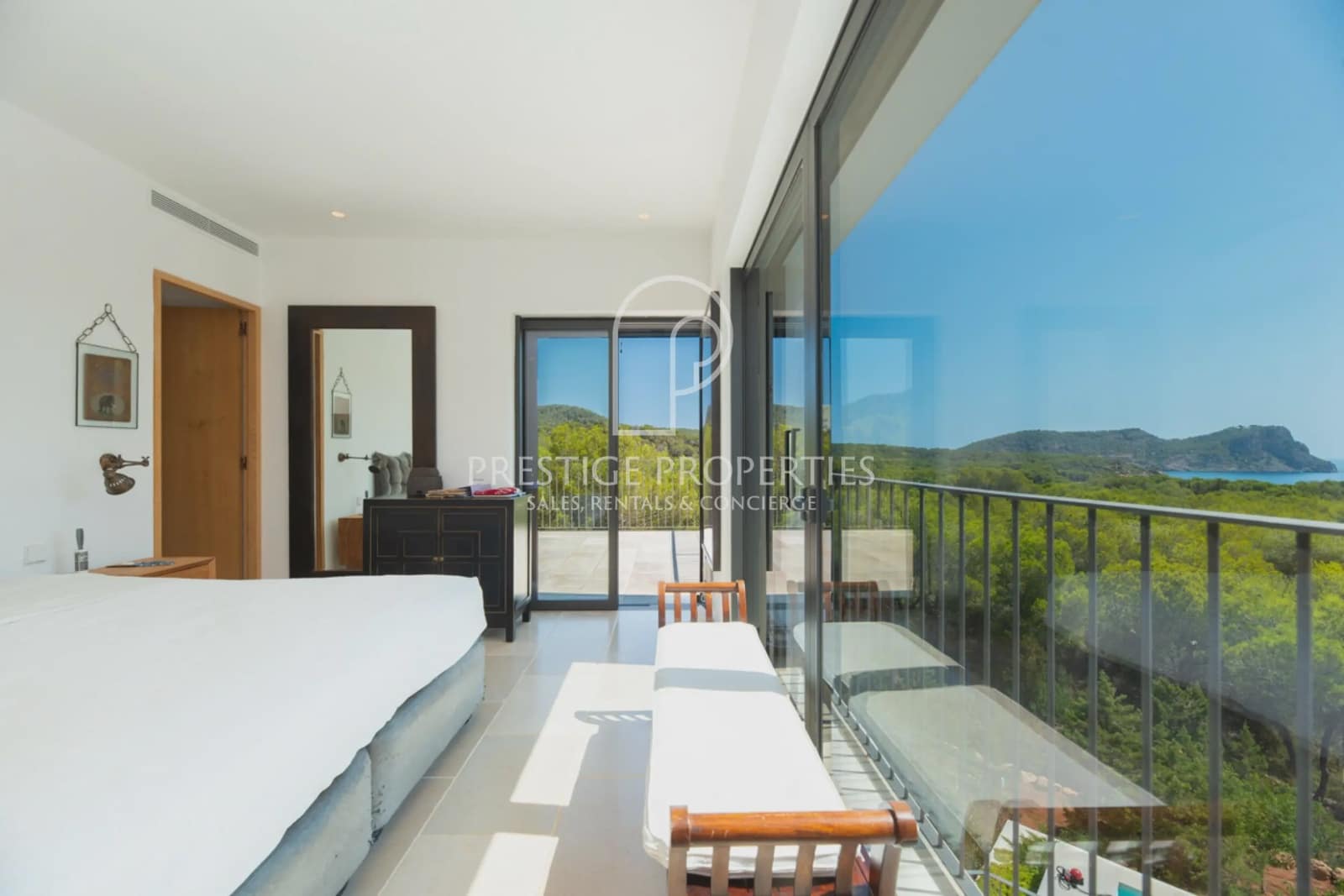 6 chambre Villa/Maison à vendre à Santa Eulalia / Santa Eularia avec piscine garage - 3 750 000 € (Ref: 9181978)