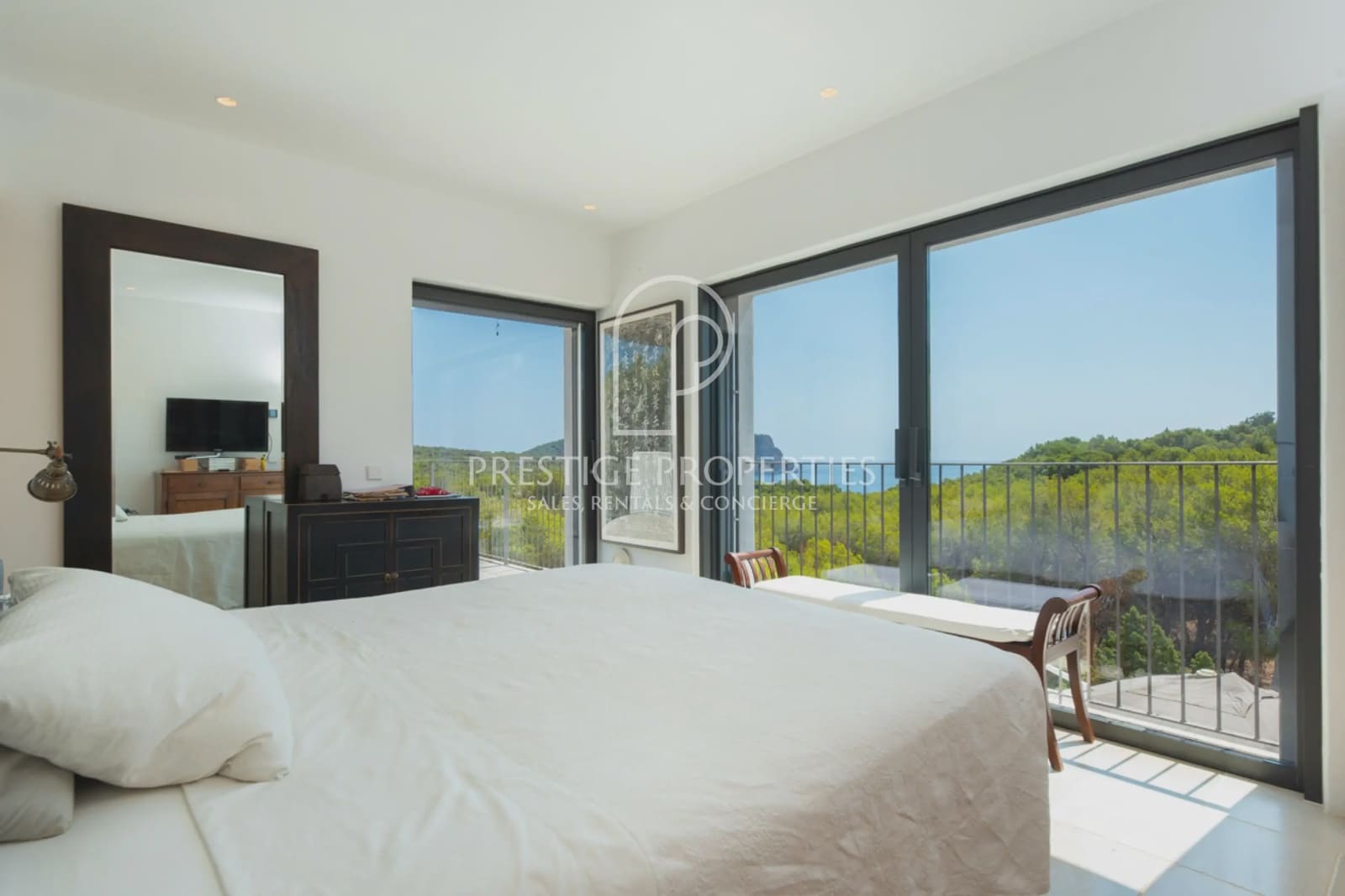 6 chambre Villa/Maison à vendre à Santa Eulalia / Santa Eularia avec piscine garage - 3 750 000 € (Ref: 9181978)