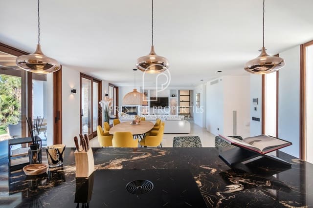 6 soverom Villa til salgs i San Jose / Sant Josep de Sa Talaia med svømmebasseng garasje - € 6 750 000 (Ref: 9190588)