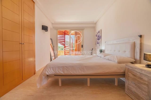 2 camera da letto Attico in vendita in Santa Eulalia / Santa Eularia con piscina garage - 750.000 € (Rif: 9205720)