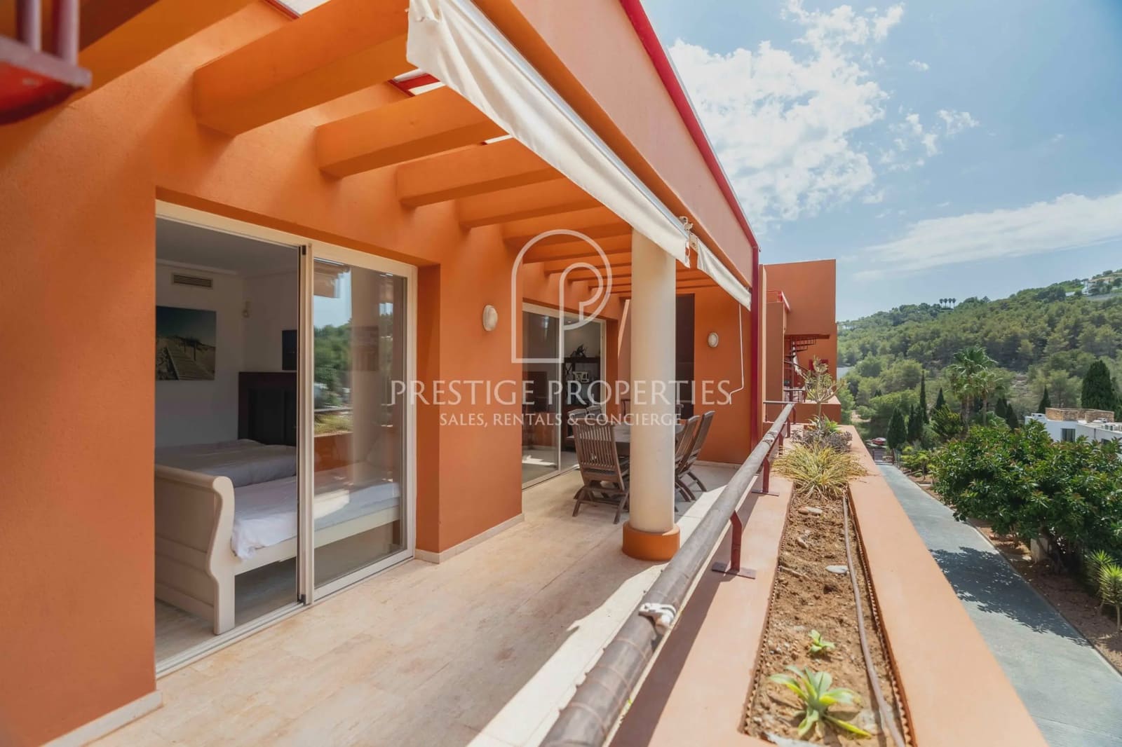 2 chambre Penthouse à vendre à Santa Eulalia / Santa Eularia avec piscine garage - 750 000 € (Ref: 9205720)