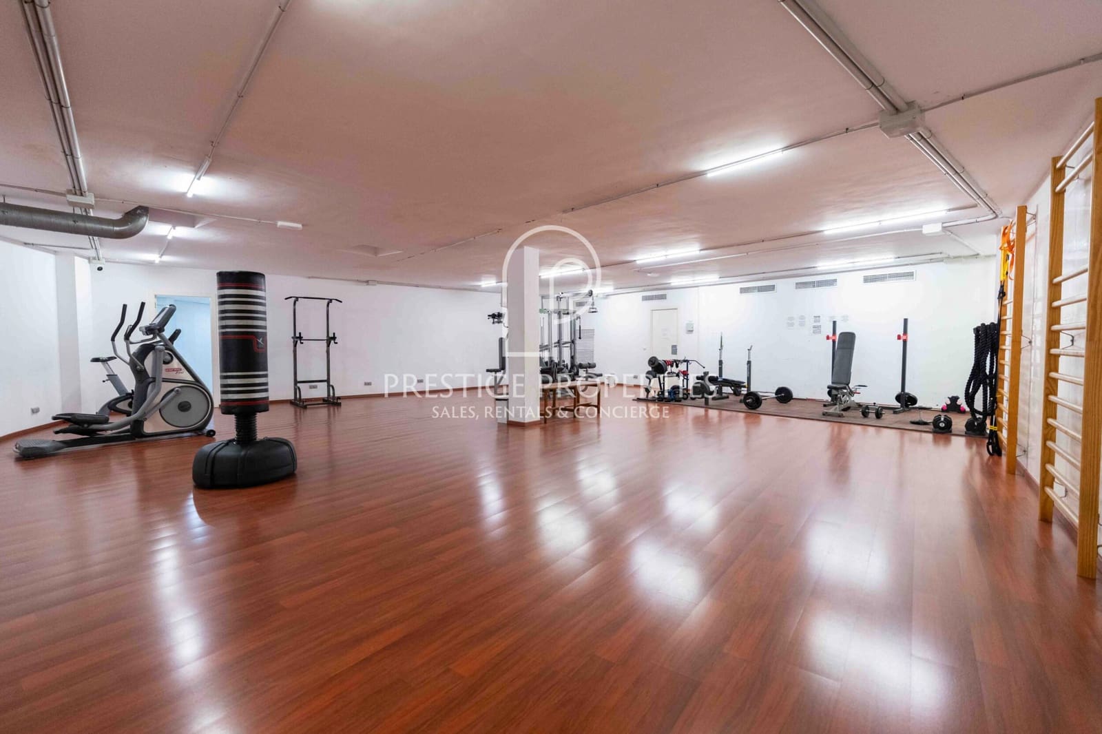 2 chambre Penthouse à vendre à Santa Eulalia / Santa Eularia avec piscine garage - 750 000 € (Ref: 9205720)