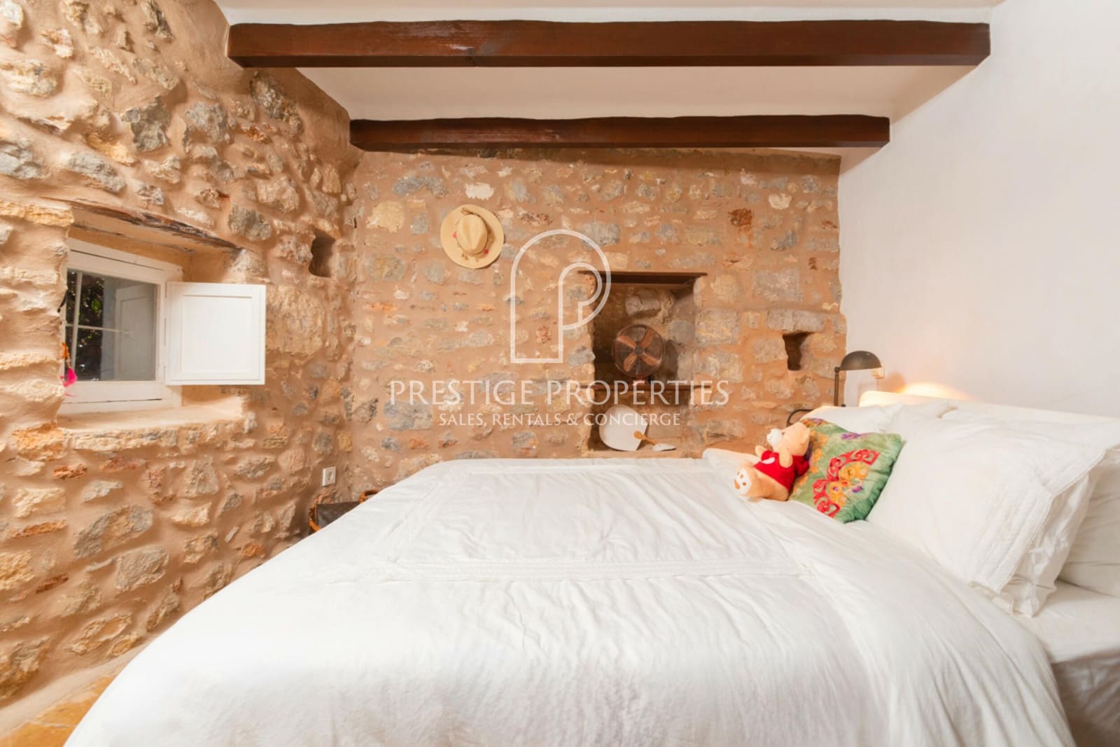 2 soveværelse Rækkehus til salg i Ibiza by - € 895.000 (Ref: 9223690)