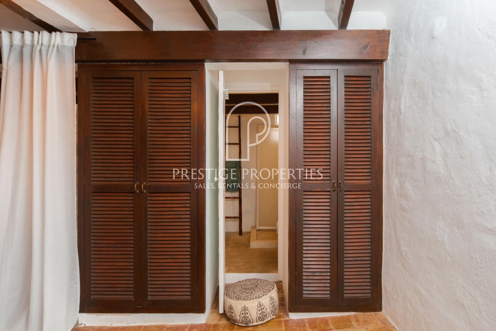 2 soveværelse Rækkehus til salg i Ibiza by - € 895.000 (Ref: 9223690)