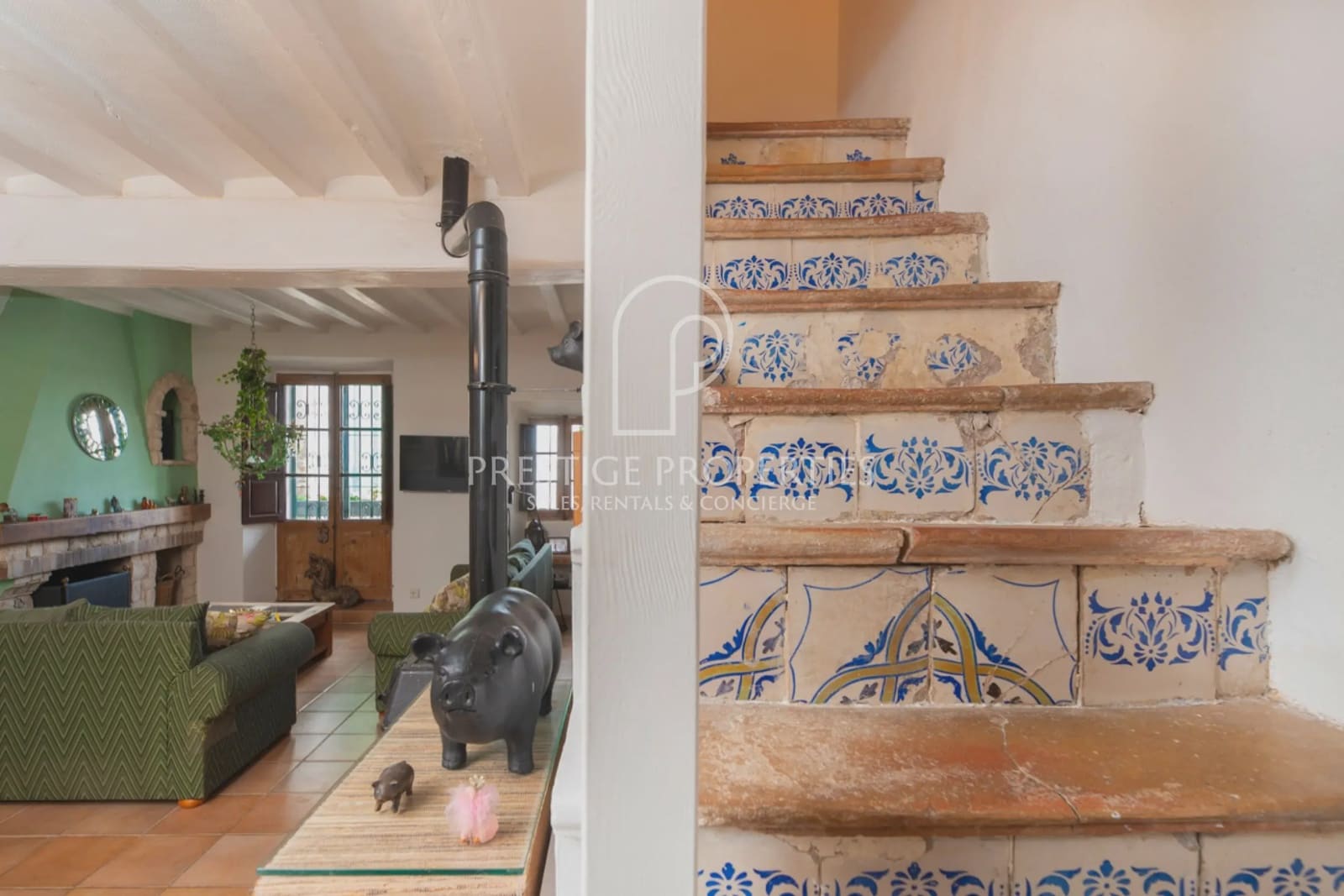 2 bedroom Villa for sale in Ibiza / Eivissa town - € 1,350,000 (Ref: 9263820)