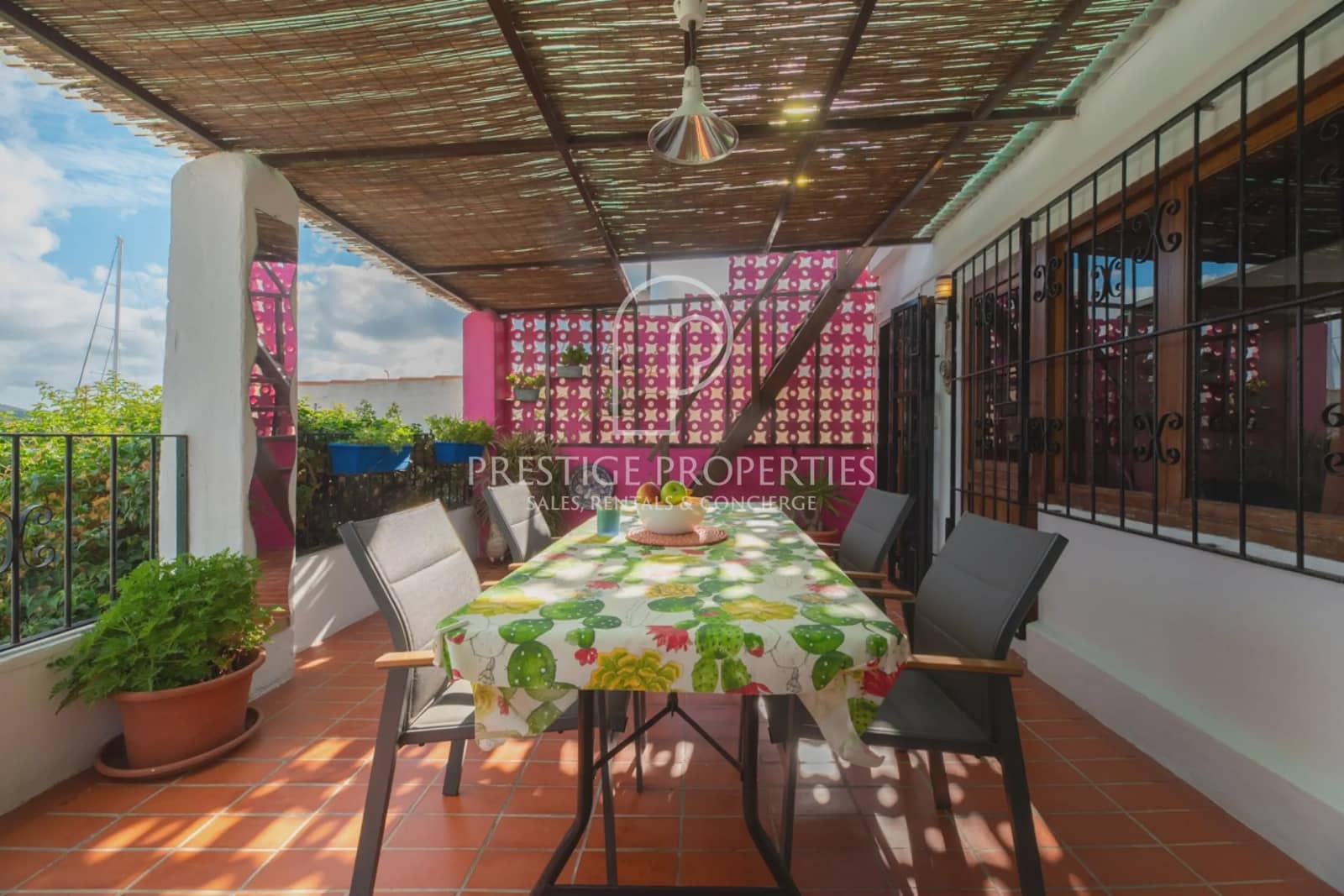 2 bedroom Villa for sale in Ibiza / Eivissa town - € 1,350,000 (Ref: 9263820)