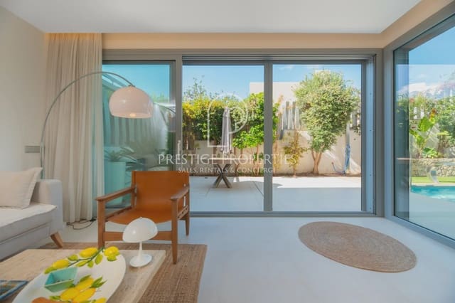 2 soveværelse Lejlighed til salg i Santa Eulalia / Santa Eularia med swimmingpool - € 1.200.000 (Ref: 9279733)