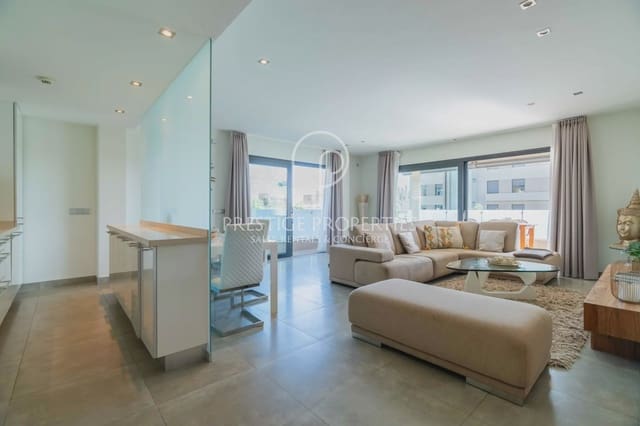 2 slaapkamer Appartement te koop in Ibiza dorp met zwembad garage - € 875.000 (Ref: 9289625)