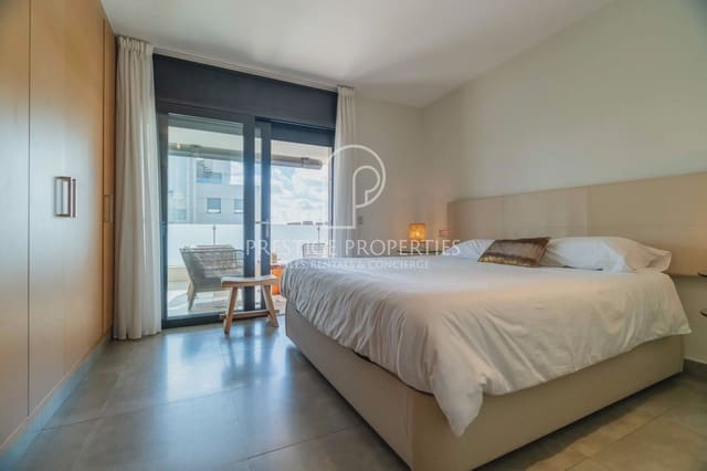 2 slaapkamer Appartement te koop in Ibiza dorp met zwembad garage - € 875.000 (Ref: 9289625)