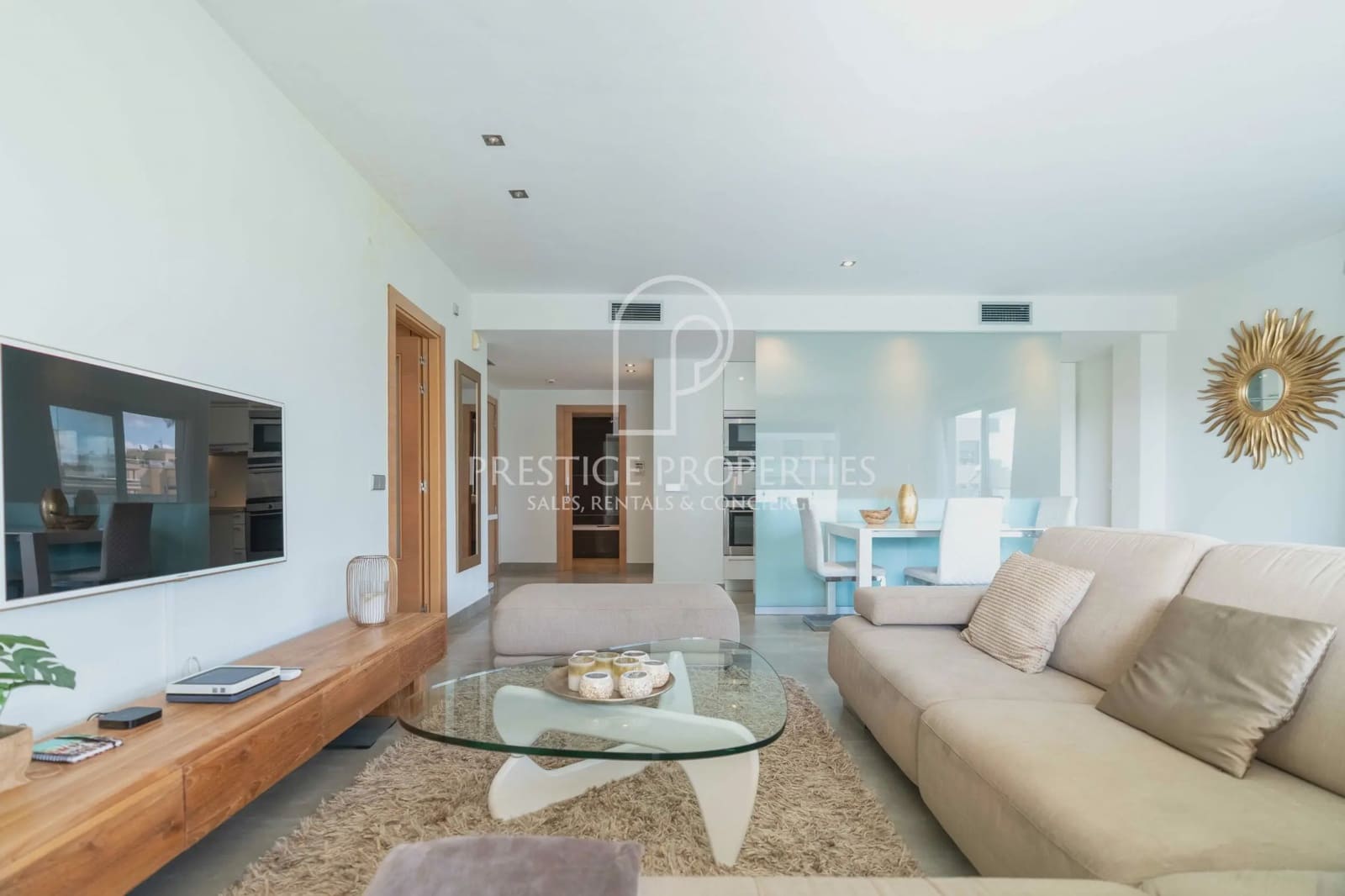 2 slaapkamer Appartement te koop in Ibiza dorp met zwembad garage - € 875.000 (Ref: 9289625)