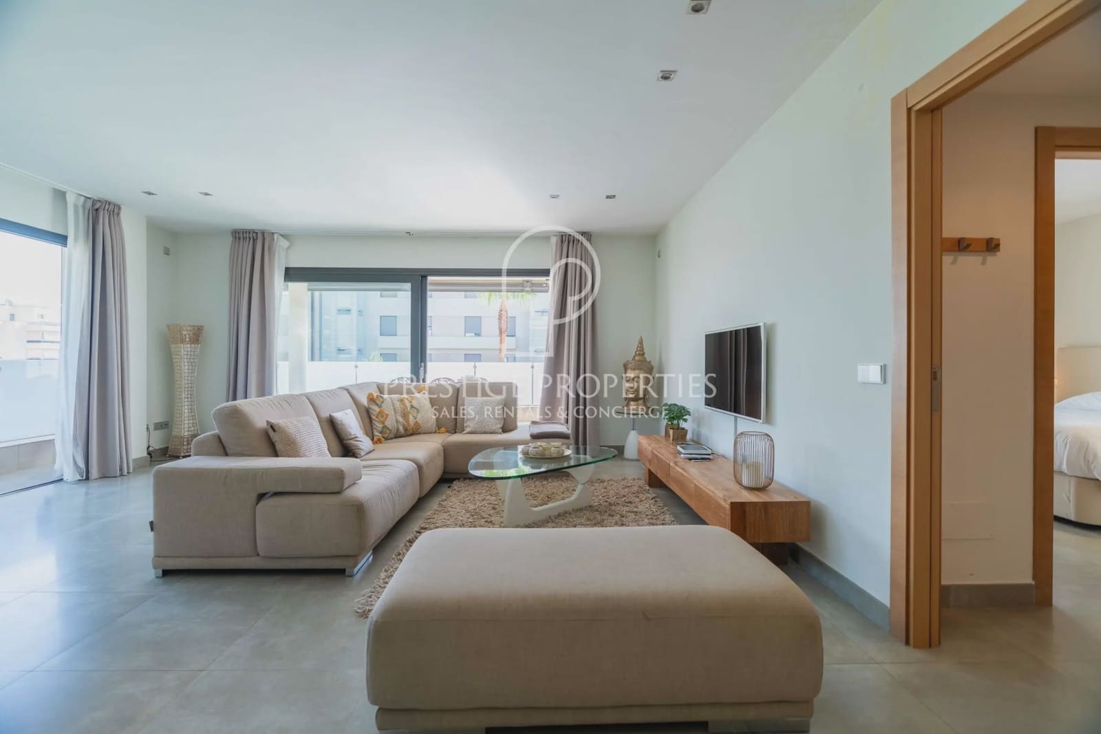 2 slaapkamer Appartement te koop in Ibiza dorp met zwembad garage - € 875.000 (Ref: 9289625)