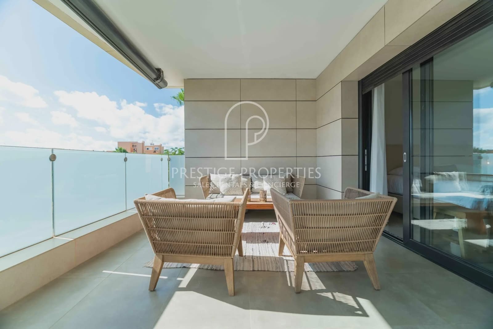 2 slaapkamer Appartement te koop in Ibiza dorp met zwembad garage - € 875.000 (Ref: 9289625)