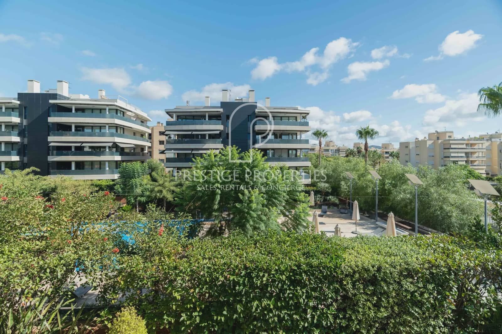 2 slaapkamer Appartement te koop in Ibiza dorp met zwembad garage - € 875.000 (Ref: 9289625)