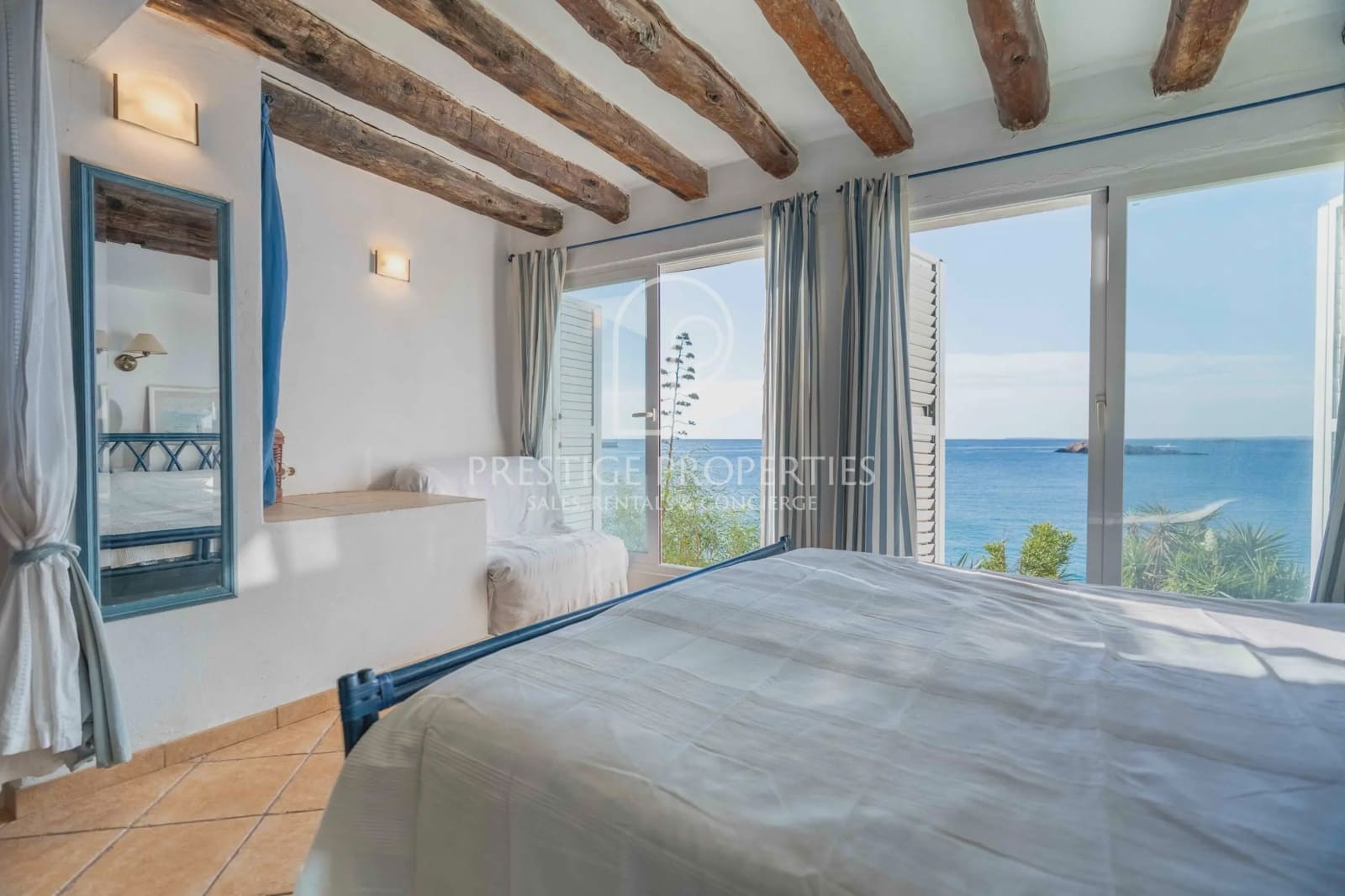 3 bedroom Villa for sale in Ibiza / Eivissa town - € 1,200,000 (Ref: 9293870)