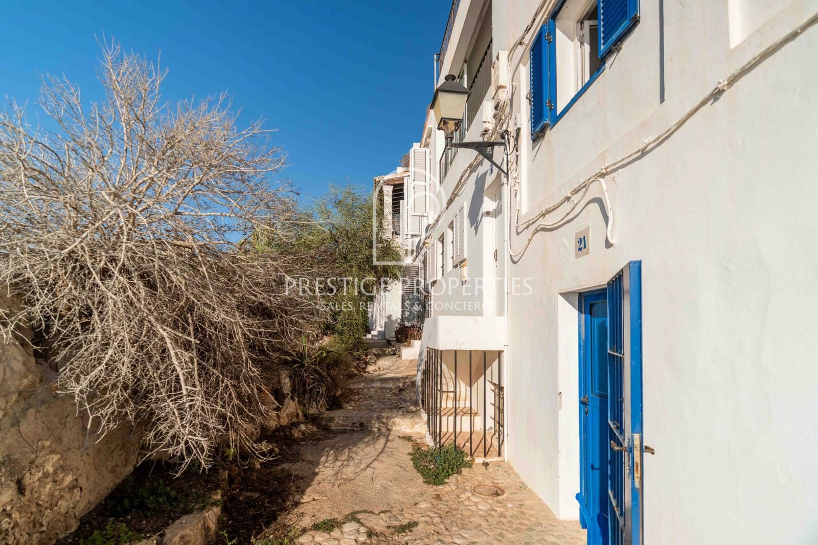 3 bedroom Villa for sale in Ibiza / Eivissa town - € 1,200,000 (Ref: 9293870)