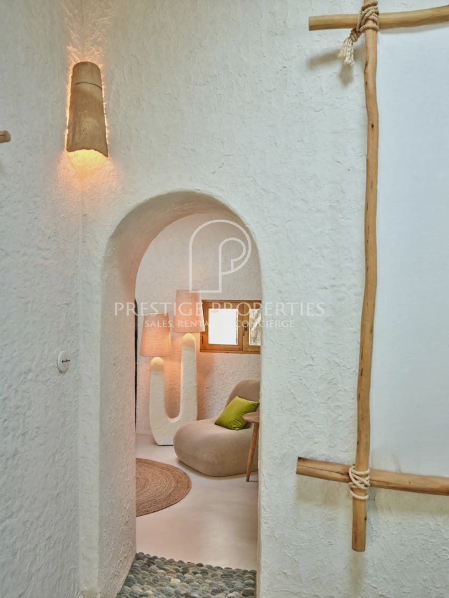 7 slaapkamer Finca/Landhuis te koop in Sant Antoni de Portmany met zwembad garage - € 5.950.000 (Ref: 9309339)