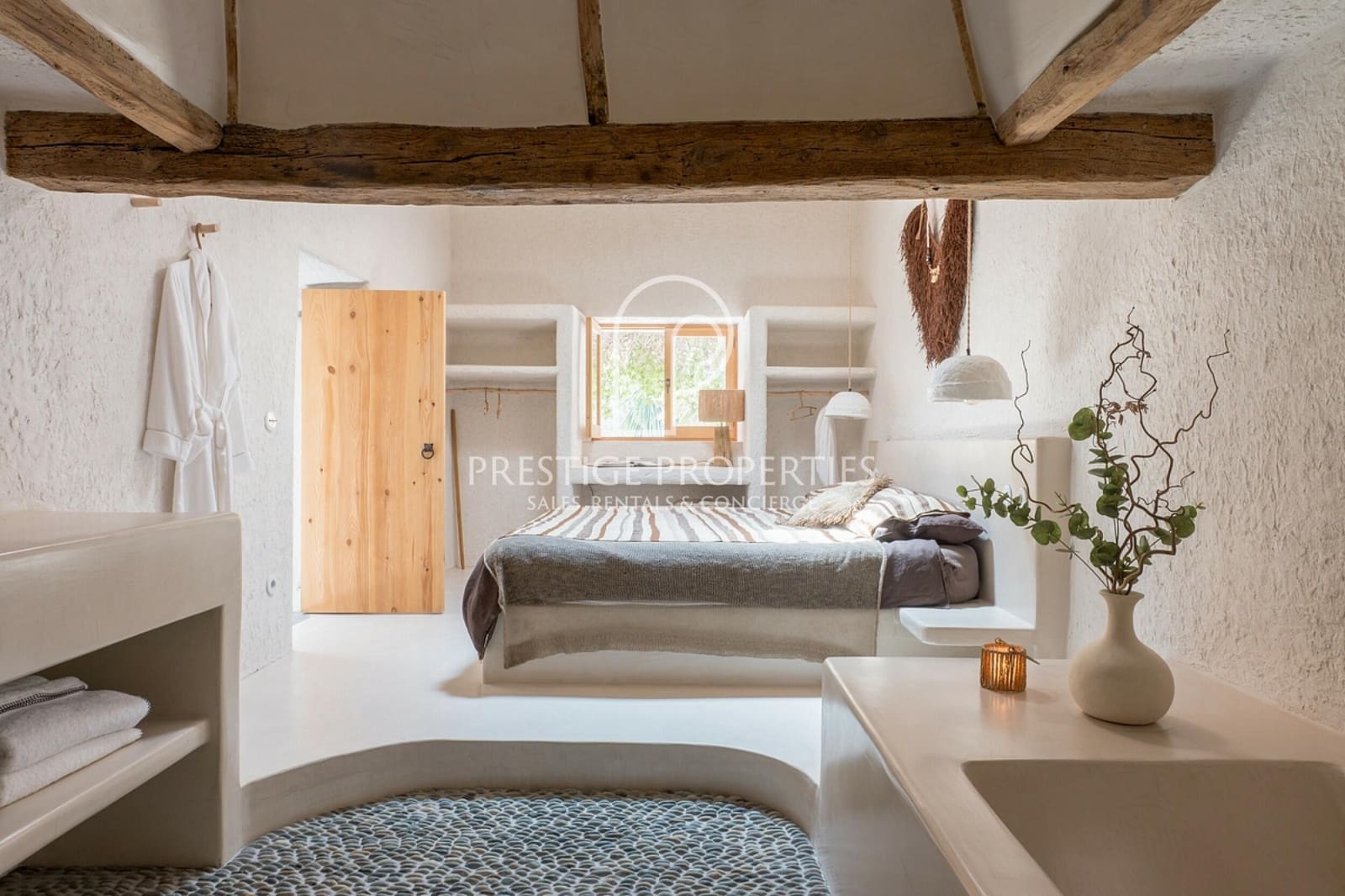 7 slaapkamer Finca/Landhuis te koop in Sant Antoni de Portmany met zwembad garage - € 5.950.000 (Ref: 9309339)