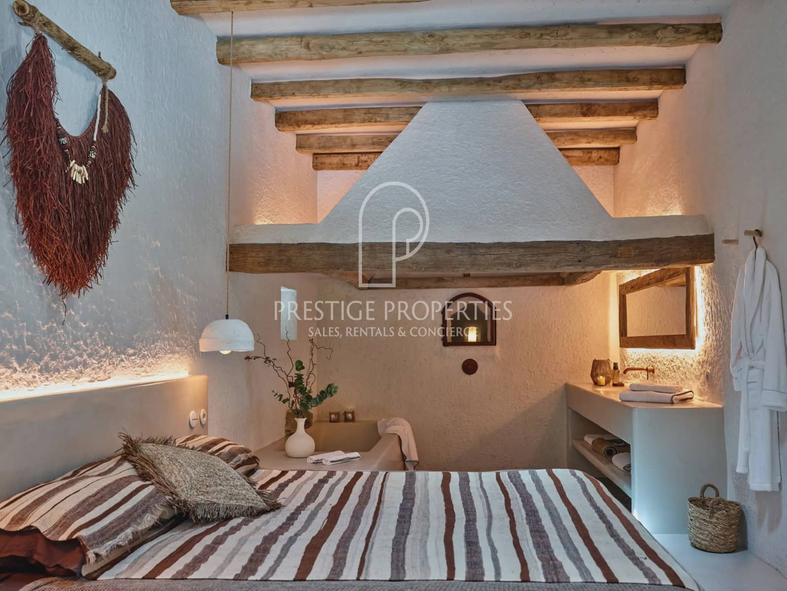 7 slaapkamer Finca/Landhuis te koop in Sant Antoni de Portmany met zwembad garage - € 5.950.000 (Ref: 9309339)