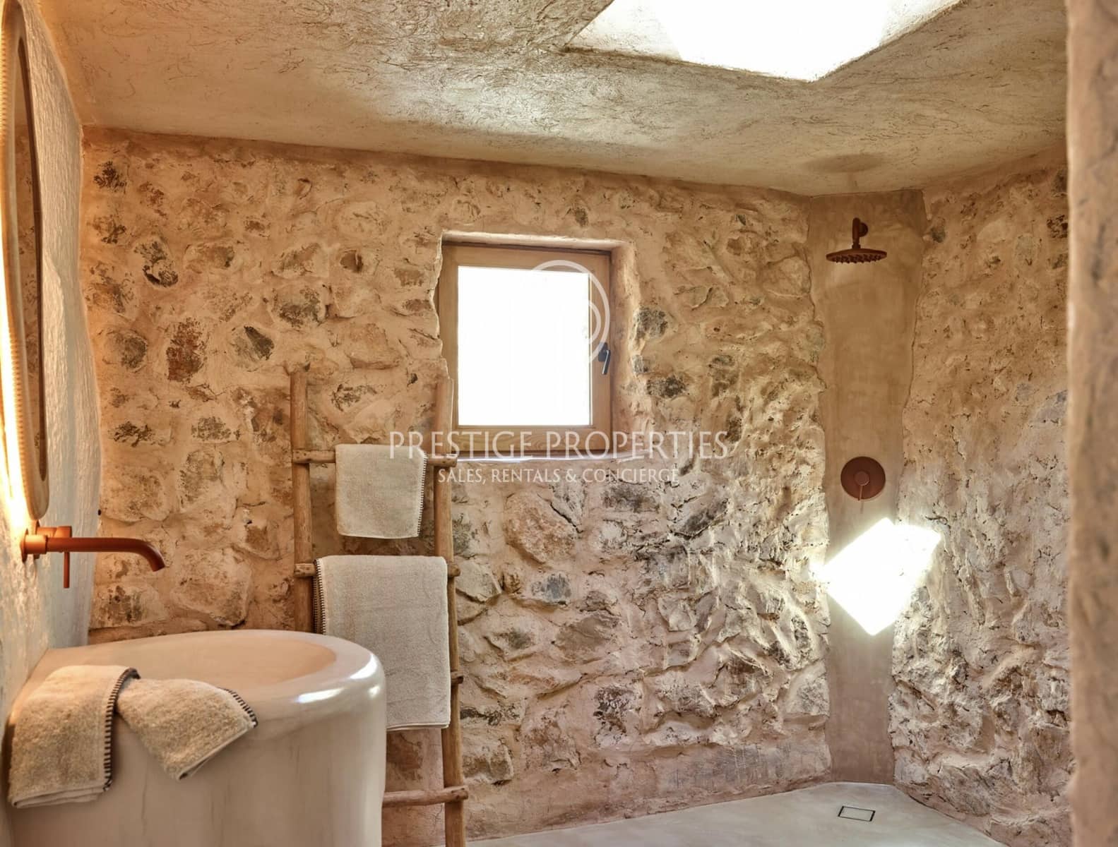 7 slaapkamer Finca/Landhuis te koop in Sant Antoni de Portmany met zwembad garage - € 5.950.000 (Ref: 9309339)