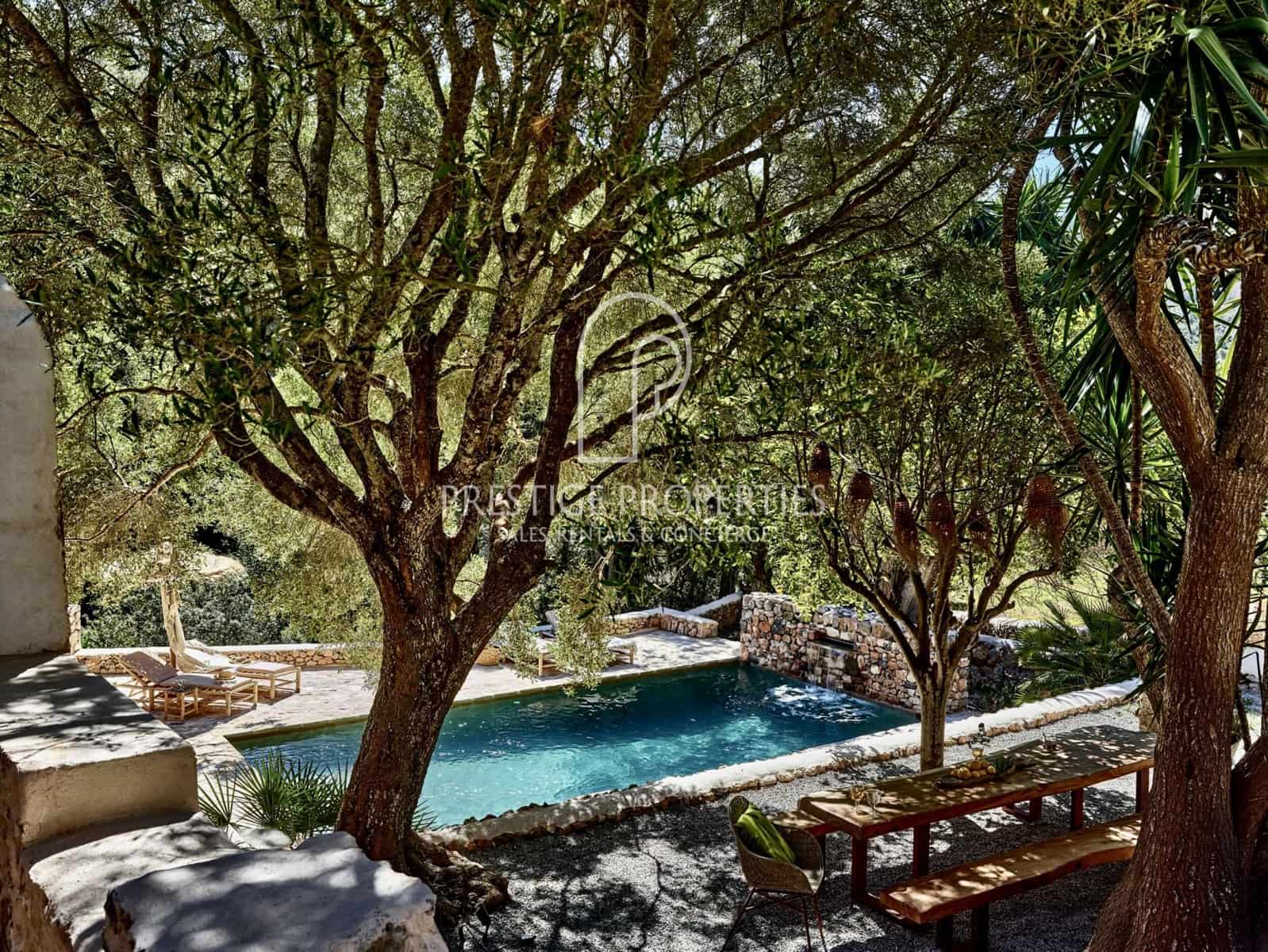 7 slaapkamer Finca/Landhuis te koop in Sant Antoni de Portmany met zwembad garage - € 5.950.000 (Ref: 9309339)