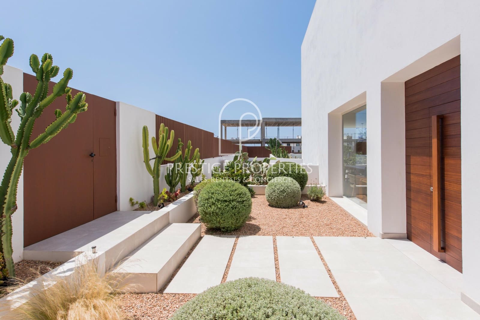 6 bedroom Villa for sale in Ibiza / Eivissa town with pool - € 4,850,000 (Ref: 9315212)