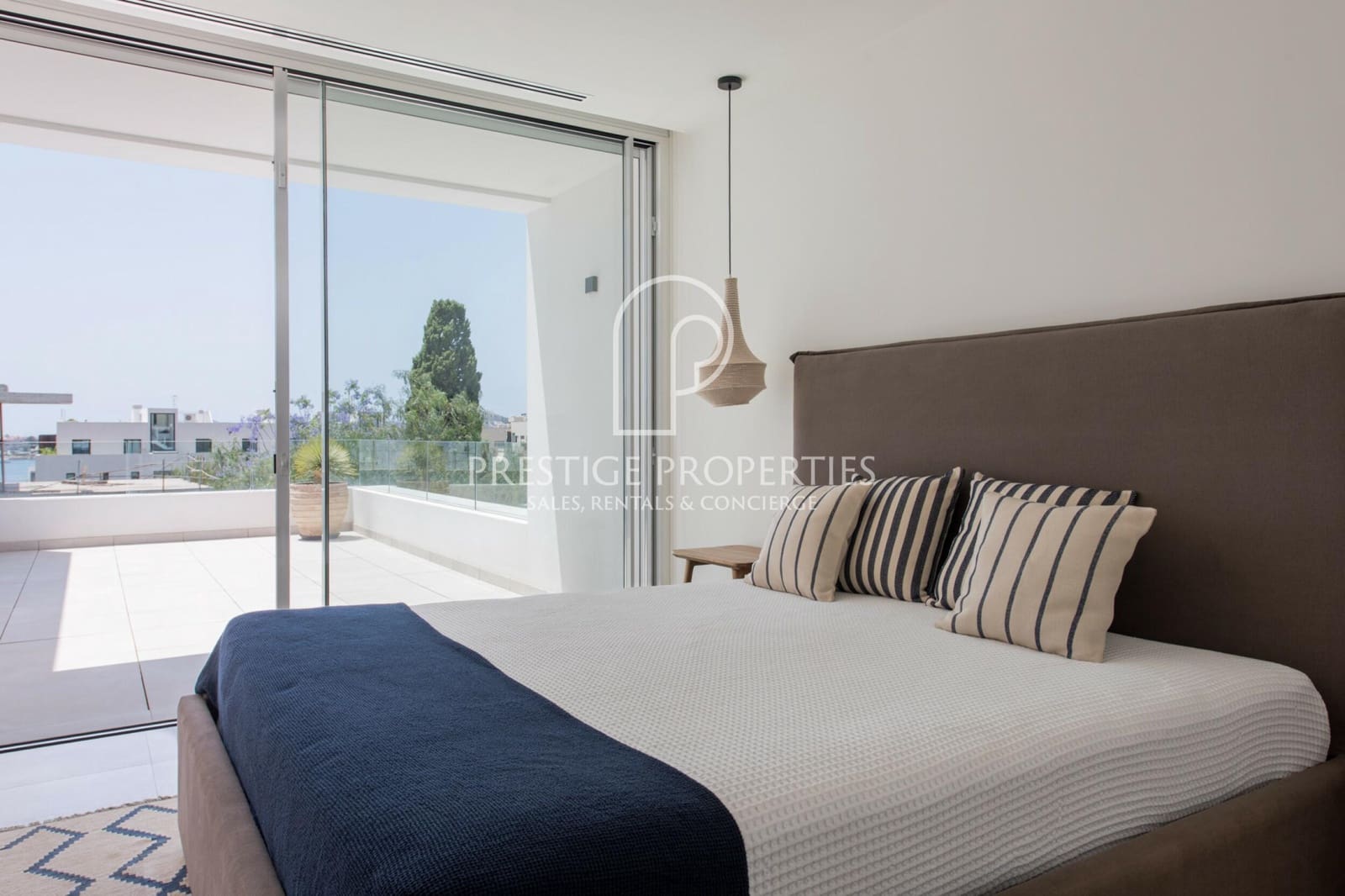 6 bedroom Villa for sale in Ibiza / Eivissa town with pool - € 4,850,000 (Ref: 9315212)