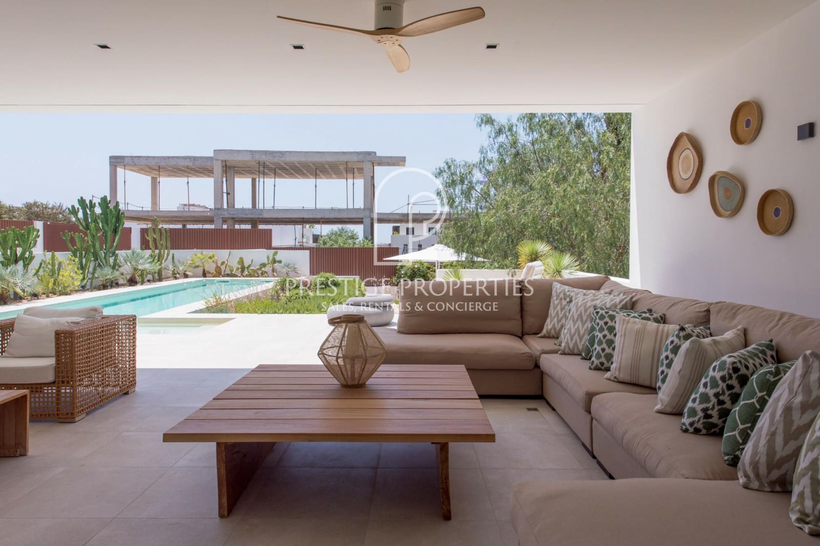 6 bedroom Villa for sale in Ibiza / Eivissa town with pool - € 4,850,000 (Ref: 9315212)