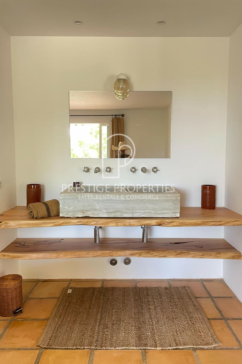 6 soveværelse Finca/Landehus til salg i San Jose / Sant Josep de Sa Talaia med swimmingpool garage - € 4.850.000 (Ref: 9340257)