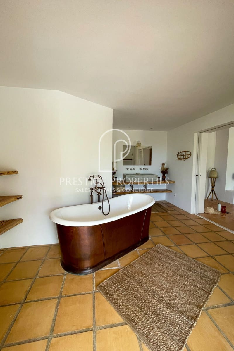 6 soveværelse Finca/Landehus til salg i San Jose / Sant Josep de Sa Talaia med swimmingpool garage - € 4.850.000 (Ref: 9340257)