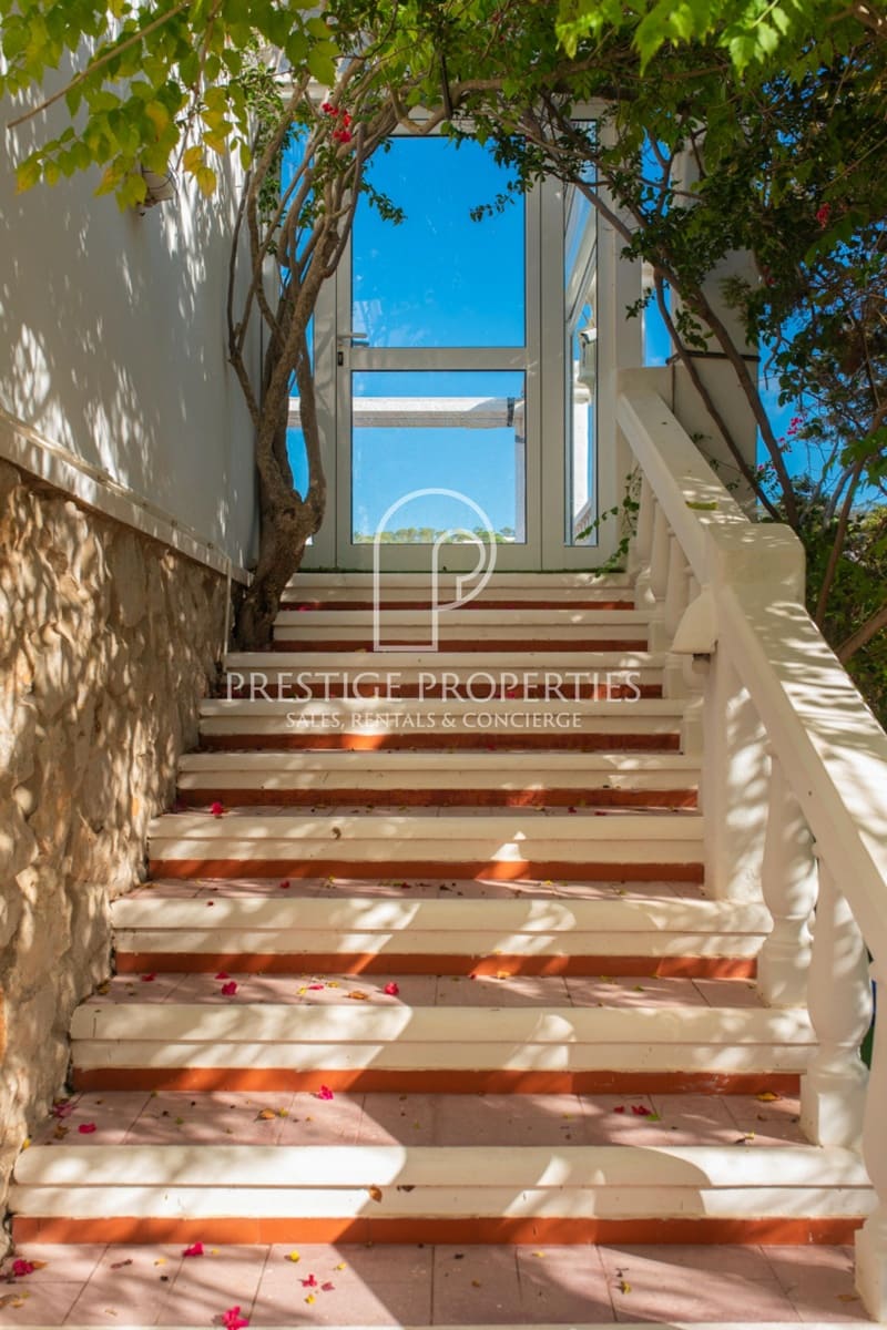 6 slaapkamer Villa te koop in San Jose / Sant Josep de Sa Talaia met garage - € 4.900.000 (Ref: 9354511)