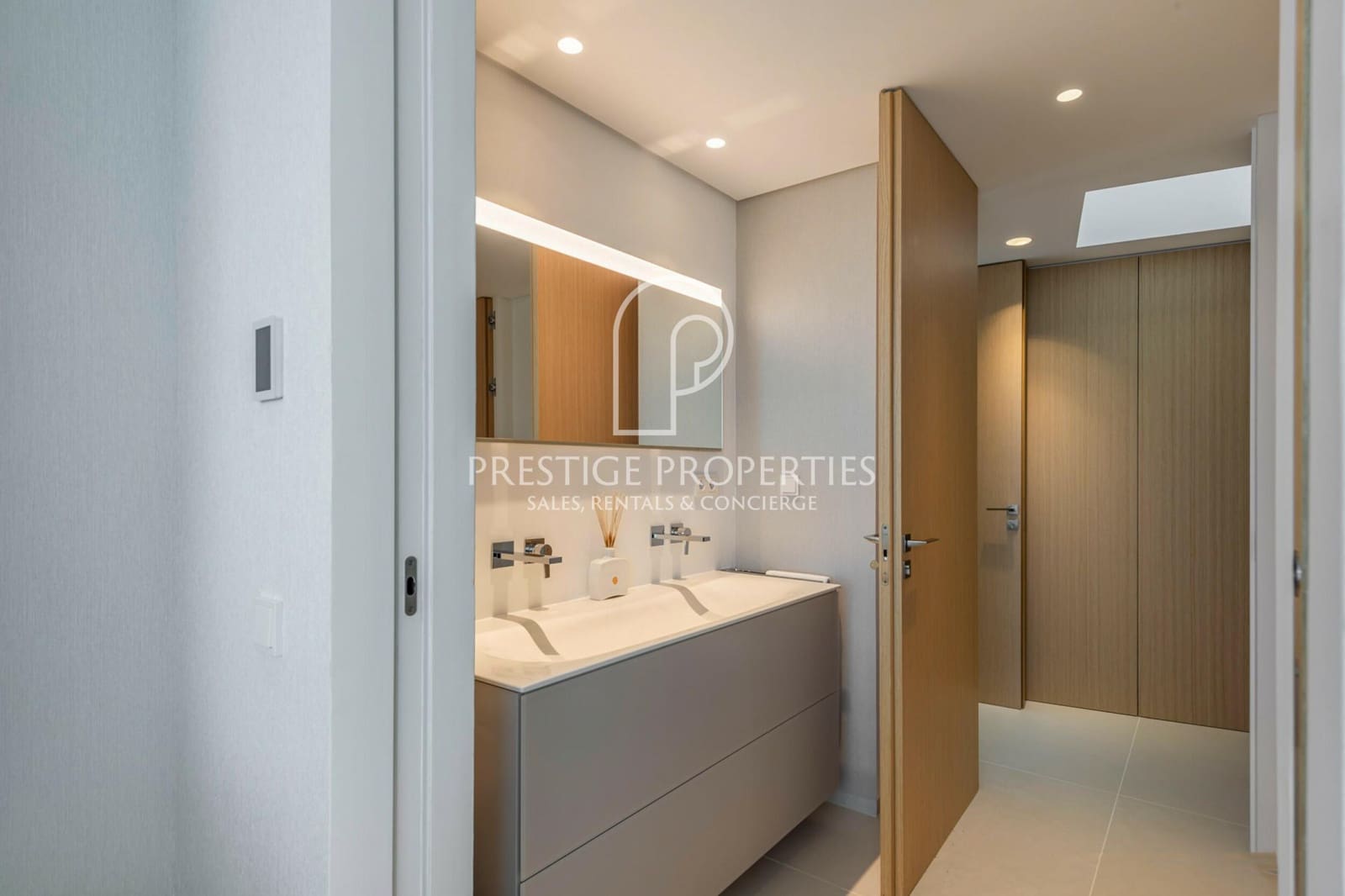 9 Zimmer Villa zu verkaufen in Santa Eulalia / Santa Eularia mit Pool Garage - 9.800.000 € (Ref: 9360897)