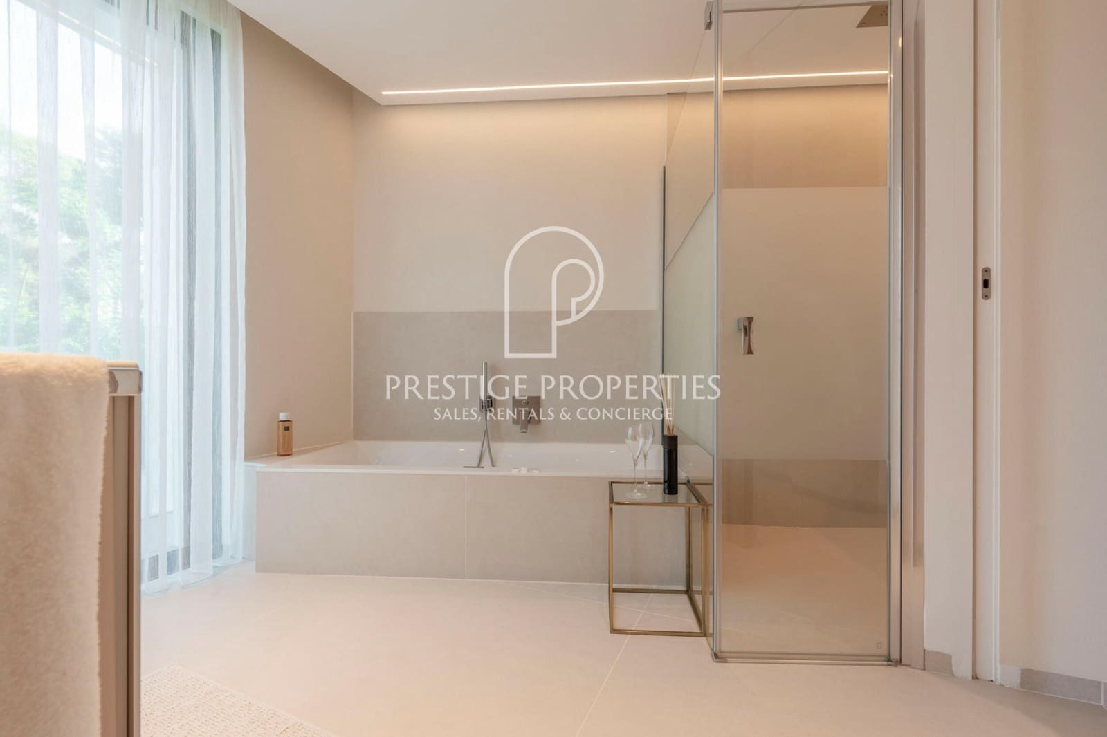 9 Zimmer Villa zu verkaufen in Santa Eulalia / Santa Eularia mit Pool Garage - 9.800.000 € (Ref: 9360897)