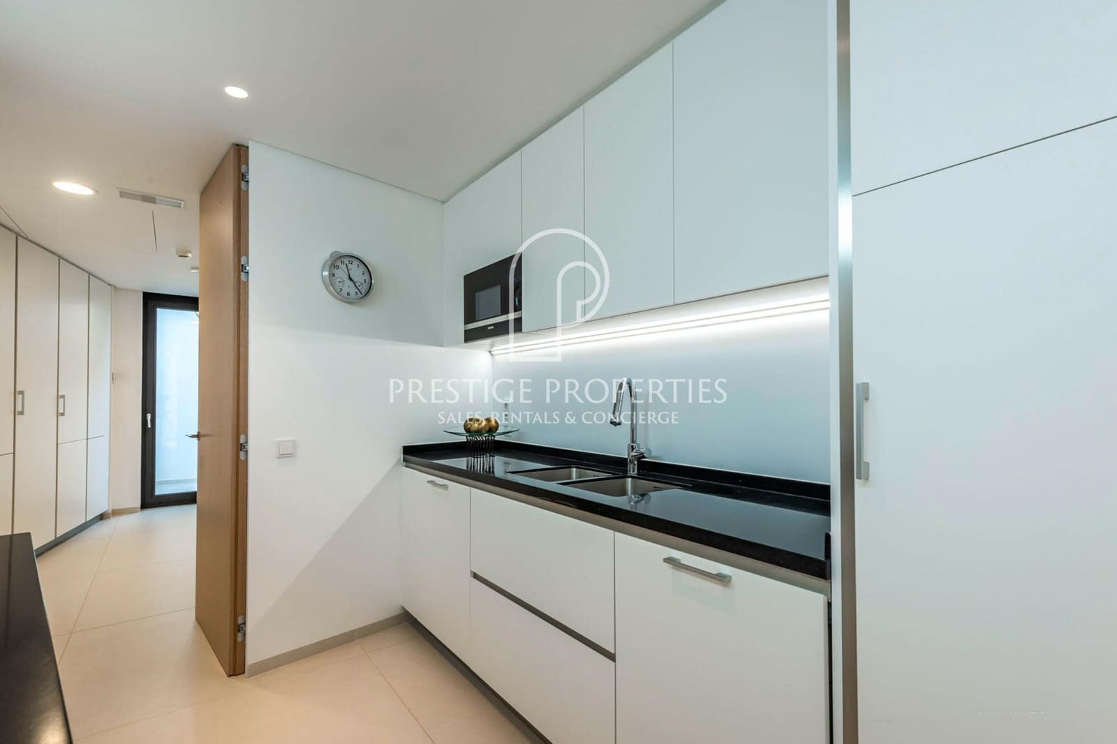 9 Zimmer Villa zu verkaufen in Santa Eulalia / Santa Eularia mit Pool Garage - 9.800.000 € (Ref: 9360897)