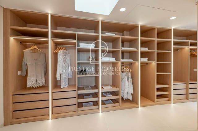 9 Zimmer Villa zu verkaufen in Santa Eulalia / Santa Eularia mit Pool Garage - 9.800.000 € (Ref: 9360897)