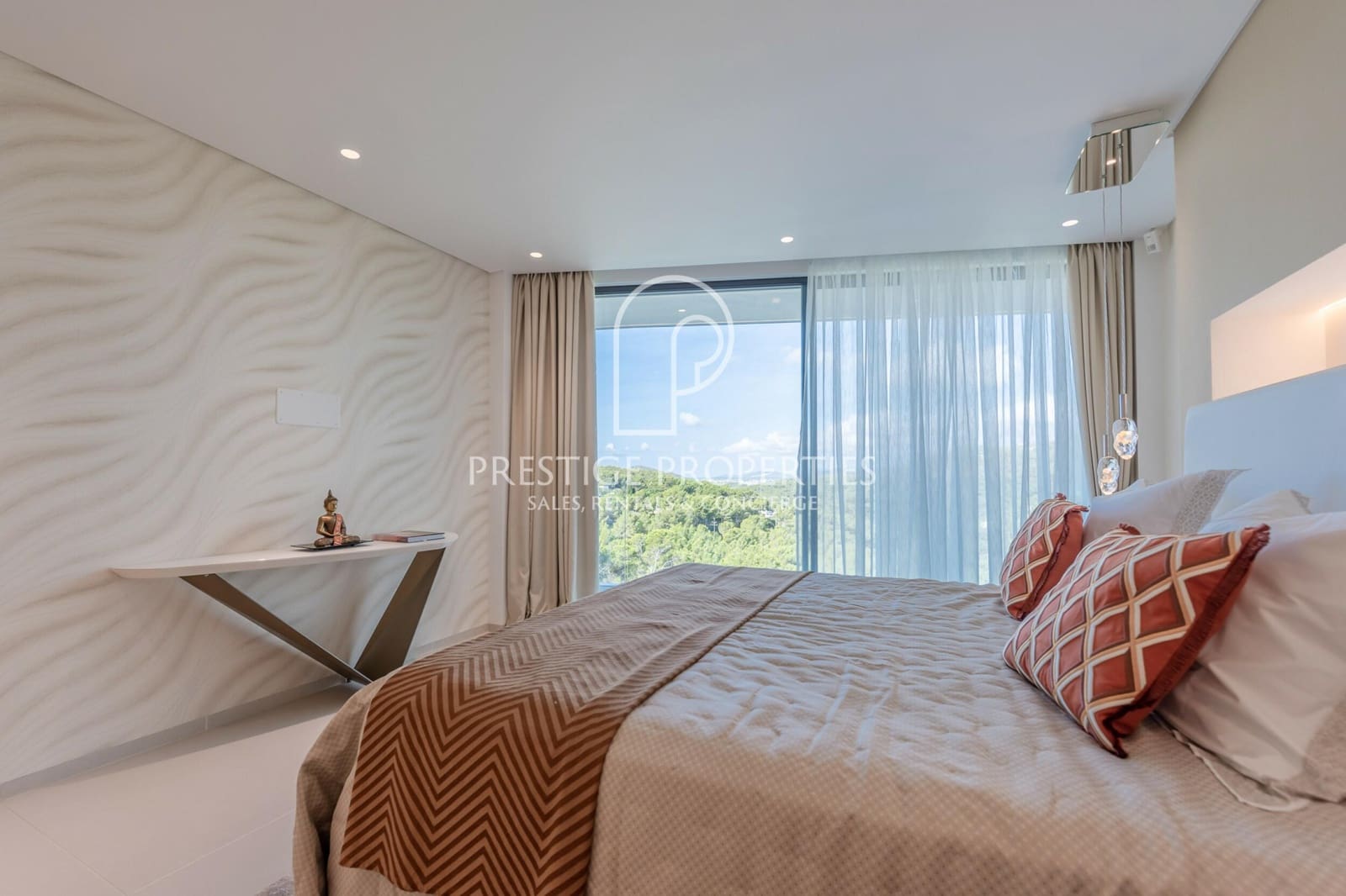 9 Zimmer Villa zu verkaufen in Santa Eulalia / Santa Eularia mit Pool Garage - 9.800.000 € (Ref: 9360897)