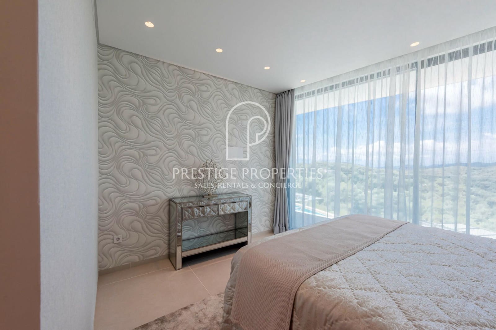 9 Zimmer Villa zu verkaufen in Santa Eulalia / Santa Eularia mit Pool Garage - 9.800.000 € (Ref: 9360897)