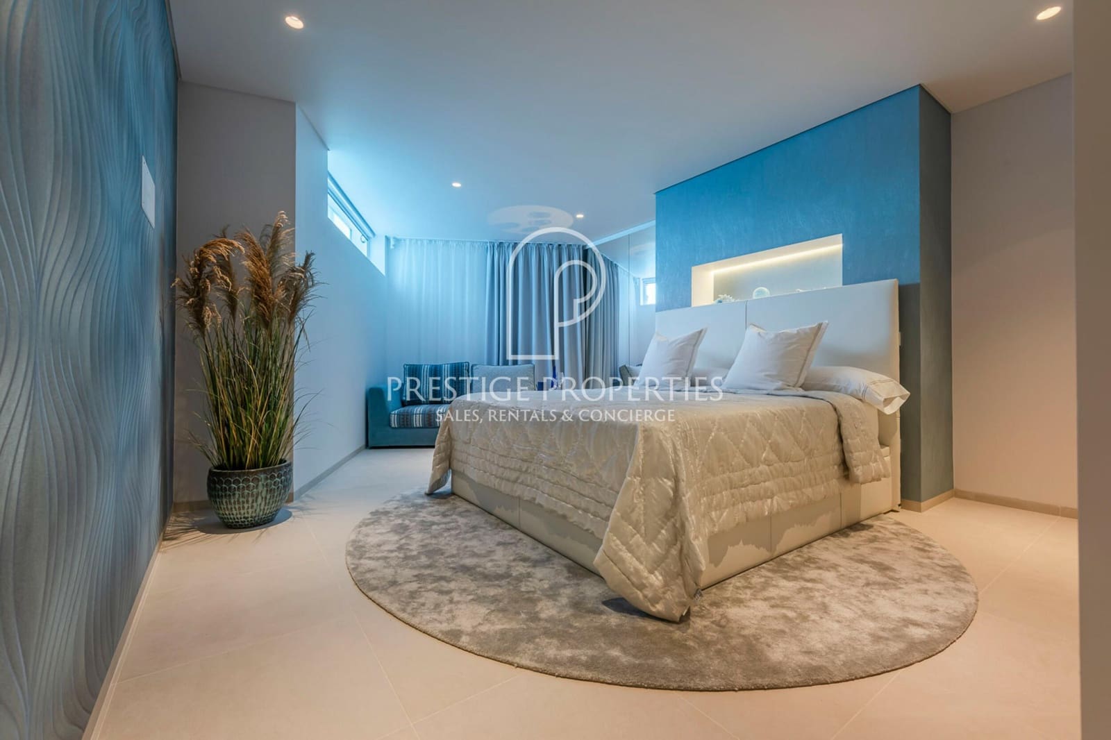 9 Zimmer Villa zu verkaufen in Santa Eulalia / Santa Eularia mit Pool Garage - 9.800.000 € (Ref: 9360897)