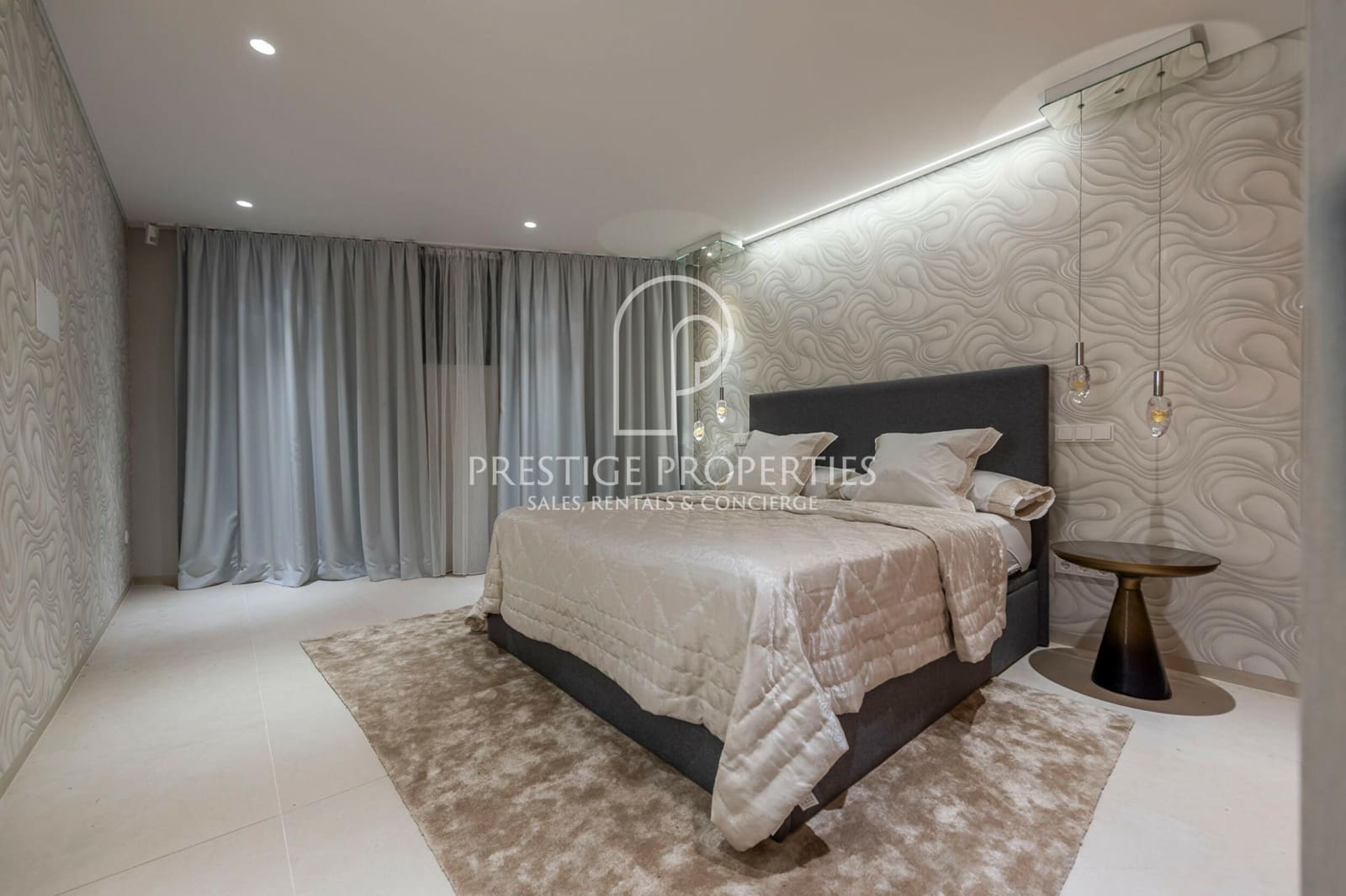 9 Zimmer Villa zu verkaufen in Santa Eulalia / Santa Eularia mit Pool Garage - 9.800.000 € (Ref: 9360897)