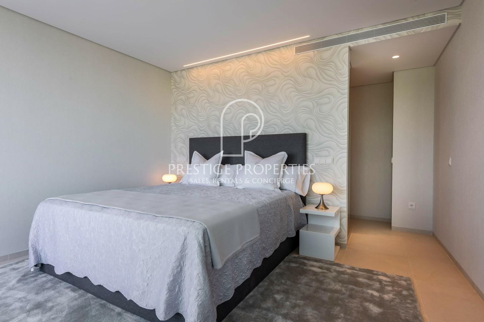 9 Zimmer Villa zu verkaufen in Santa Eulalia / Santa Eularia mit Pool Garage - 9.800.000 € (Ref: 9360897)