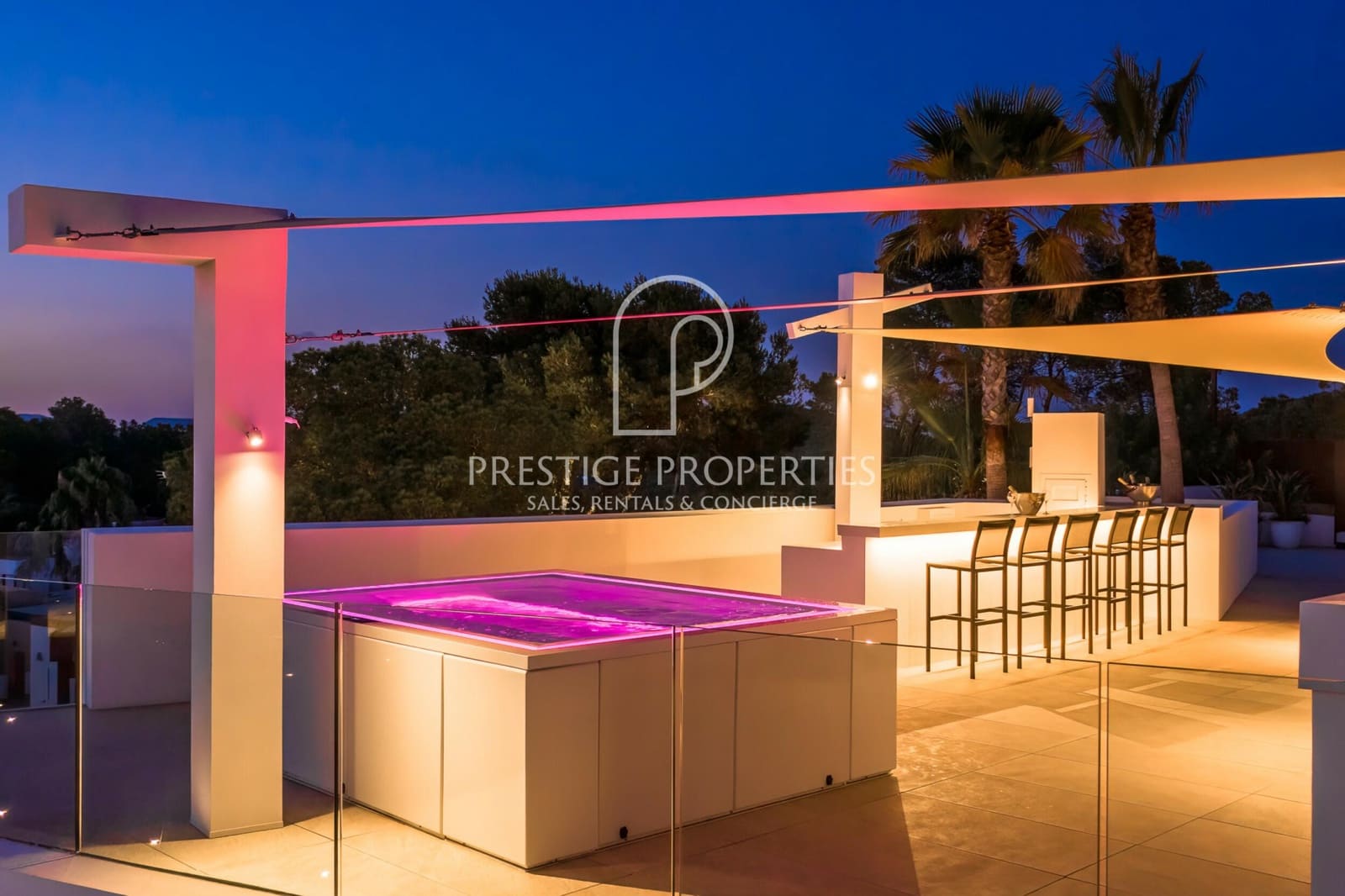 9 Zimmer Villa zu verkaufen in Santa Eulalia / Santa Eularia mit Pool Garage - 9.800.000 € (Ref: 9360897)