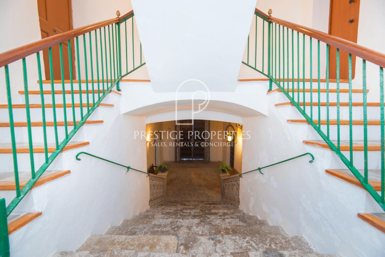 5 slaapkamer Appartement te koop in Ibiza dorp - € 2.800.000 (Ref: 9363413)