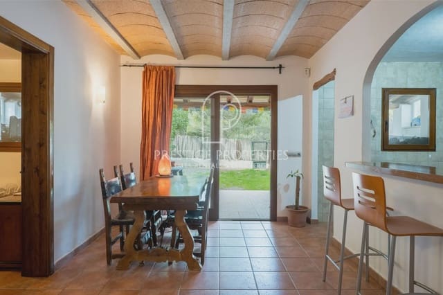 3 makuuhuone Rivitalo myytävänä paikassa San Jose / Sant Josep de Sa Talaia mukana uima-altaan - 770 000 € (Ref: 9378445)